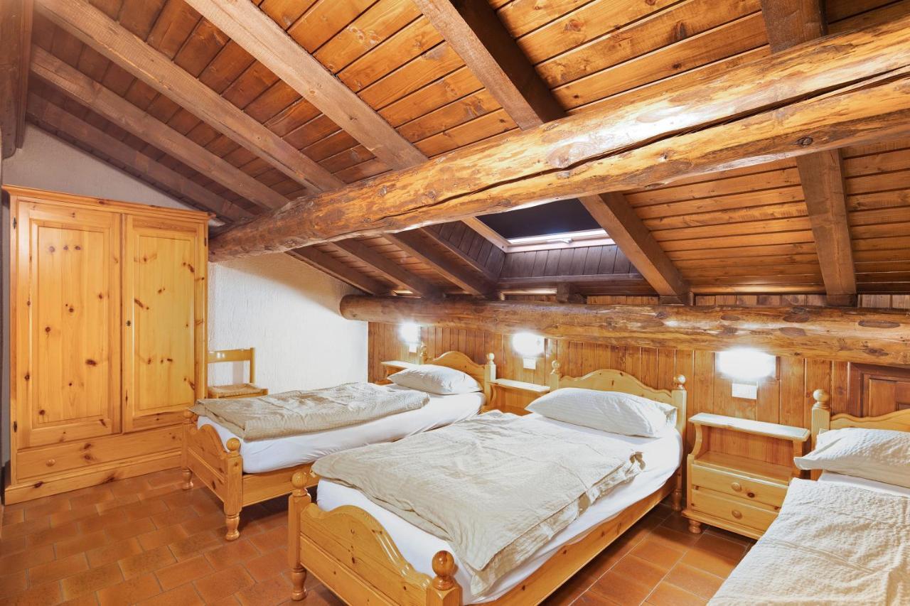 Meridiana 11 Apartment